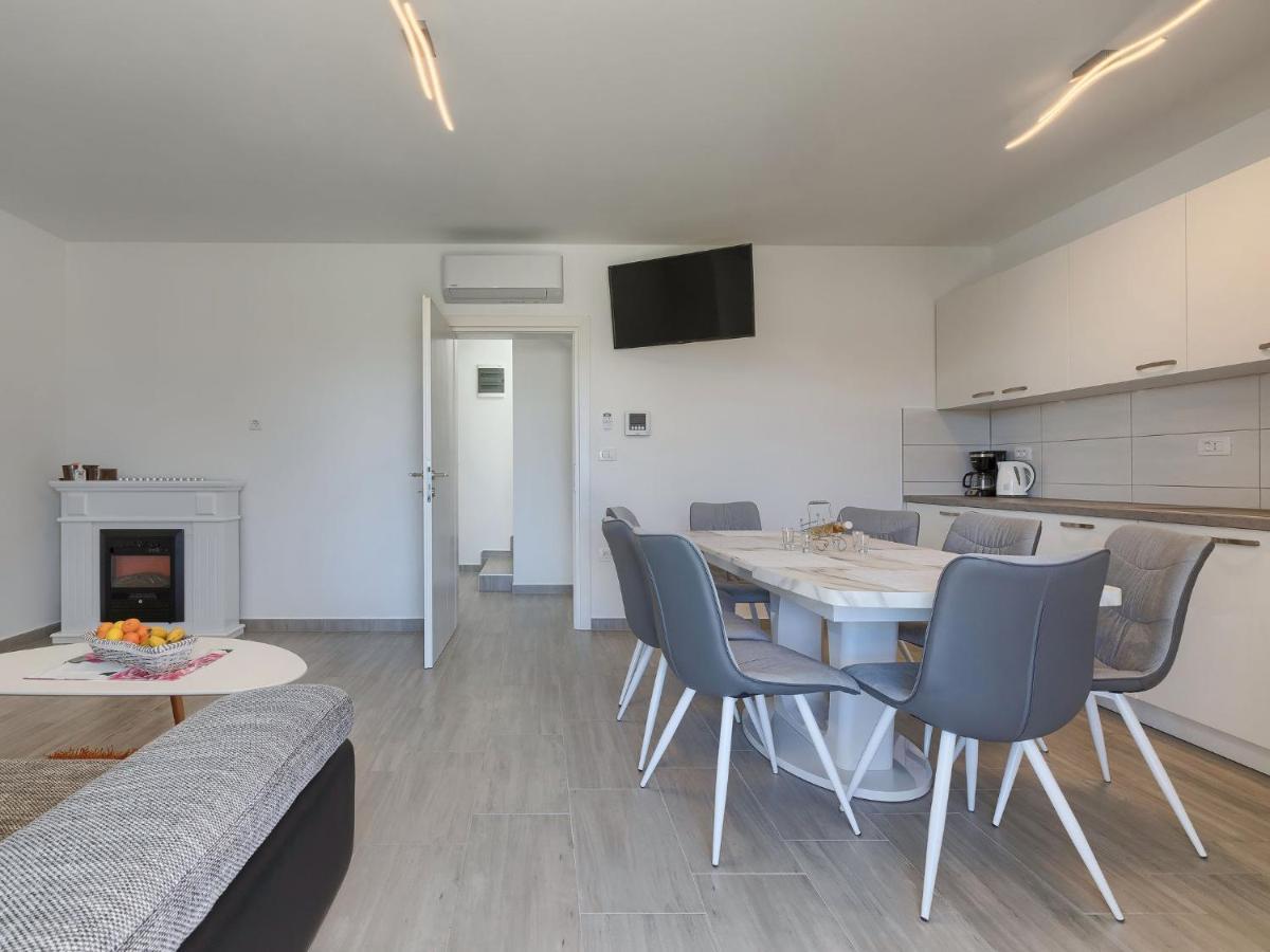Holiday Home Villa Zirdum By Interhome Nova Vas  外观 照片